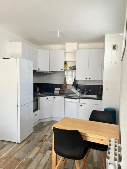 Appartement Centre Annemasse, Direct Tram Geneve ภายนอก รูปภาพ